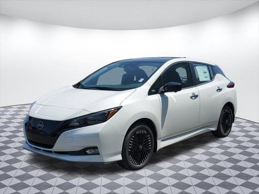 2025 Nissan Leaf SV PLUS