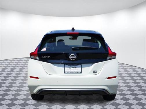2025 Nissan Leaf SV PLUS