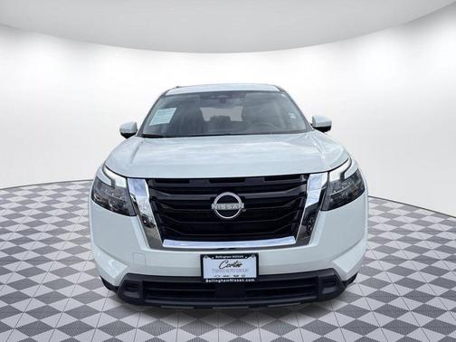 2025 Nissan Pathfinder SV 4WD