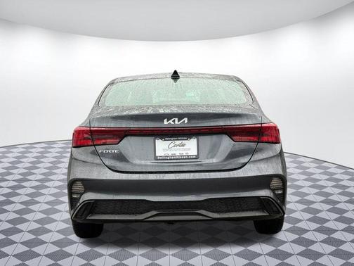 Gravity Gray 2023 Kia Forte LXS