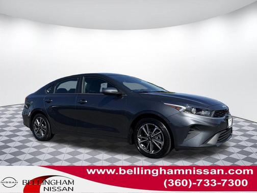 Gravity Gray 2023 Kia Forte LXS
