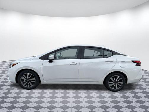 2020 Nissan Versa 1.6 SV