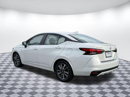 2020 Nissan Versa 1.6 SV