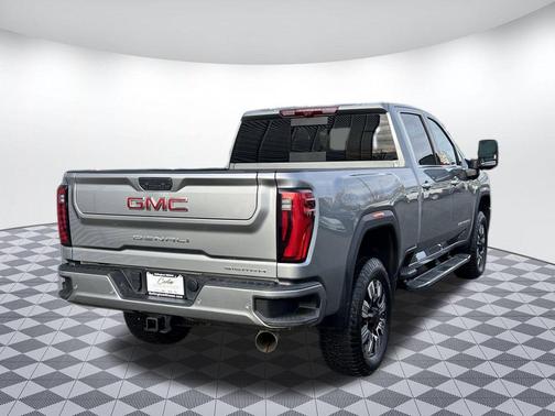2024 GMC Sierra 2500 Denali