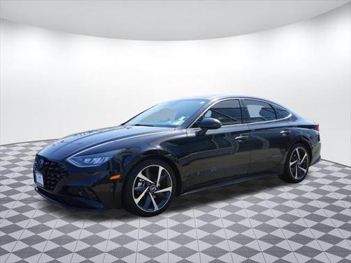 2022 Hyundai SONATA SEL Plus