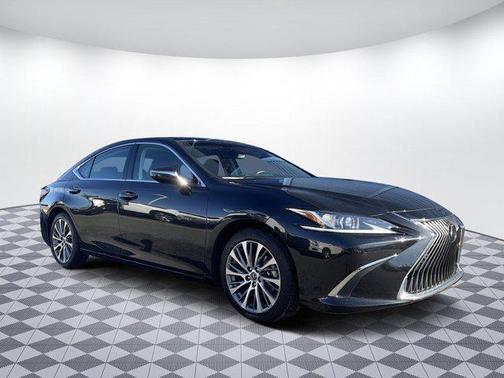 Black 2019 Lexus ES 350 Luxury