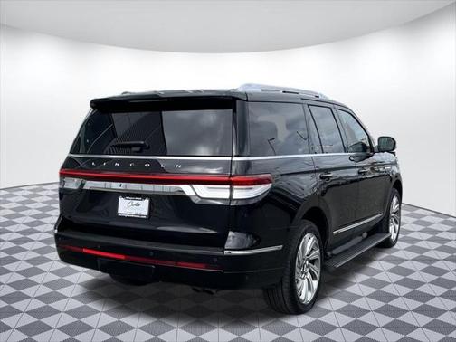2024 Lincoln Navigator Premiere