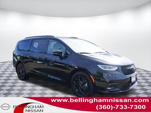2024 Chrysler Pacifica Hybrid Premium S Appearance Pkg
