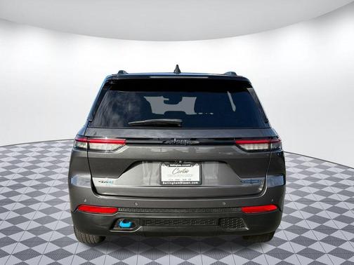 2022 Jeep Grand Cherokee 4xe Trailhawk
