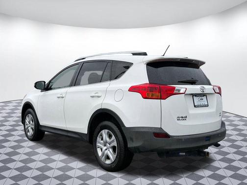 2013 Toyota RAV4 LE