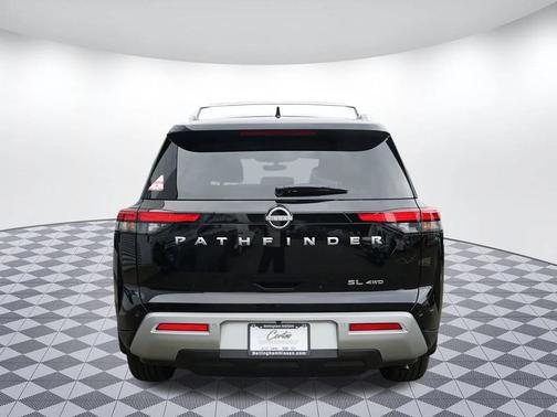 2025 Nissan Pathfinder SL 4WD