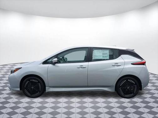 2025 Nissan Leaf SV PLUS