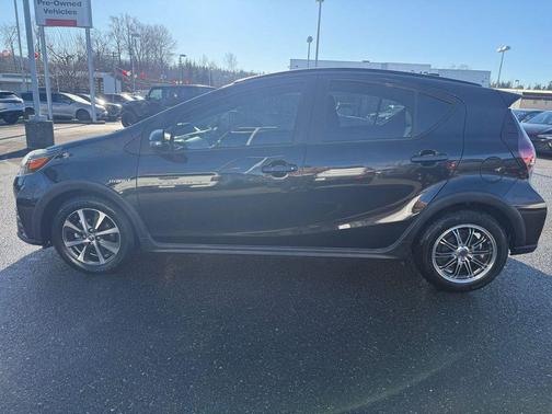 2018 Toyota Prius c One