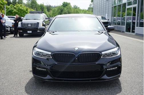 2018 BMW 540 540i