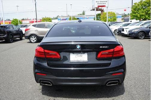 2018 BMW 540 540i