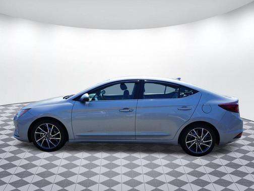 2020 Hyundai ELANTRA Limited