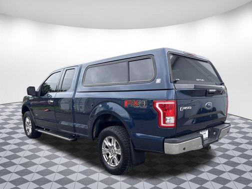 Blue 2016 Ford F-150 XLT