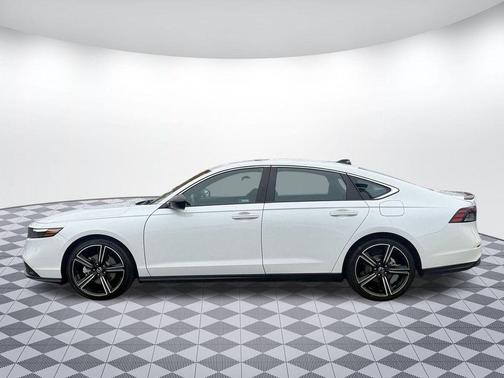 2023 Honda Accord Hybrid Base