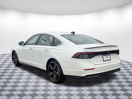 2023 Honda Accord Hybrid Base