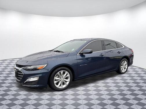 2022 Chevrolet Malibu FWD LT
