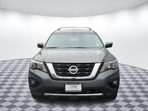 2018 Nissan Pathfinder SL