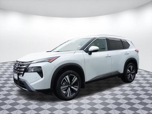2025 Nissan Rogue SL