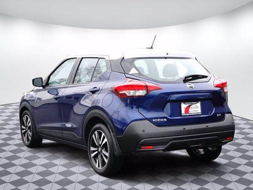 2020 Nissan Kicks SV