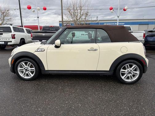 2011 MINI Cooper S Base