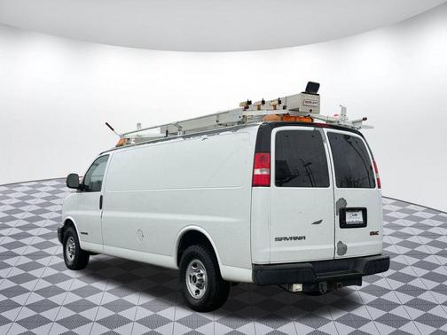 2003 GMC Savana 3500 Base