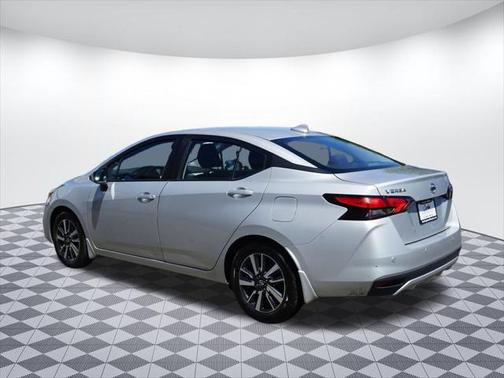 2021 Nissan Versa 1.6 SV