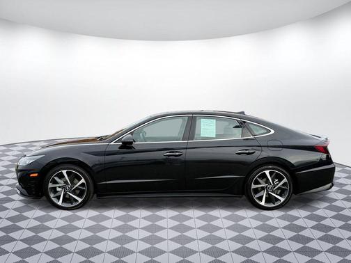 2023 Hyundai SONATA SEL Plus