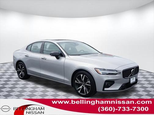 2025 Volvo S60 B5 Core