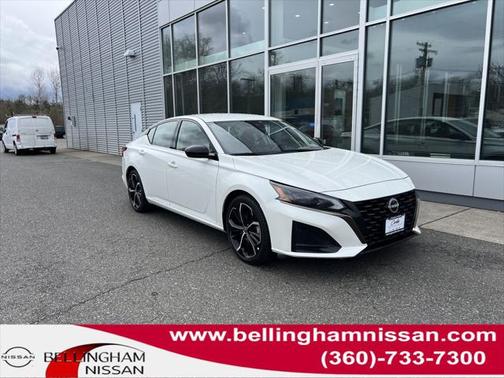 2023 Nissan Altima SR FWD
