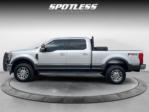2017 Ford F-350 Lariat