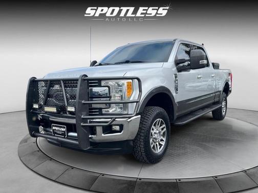 2017 Ford F-350 Lariat