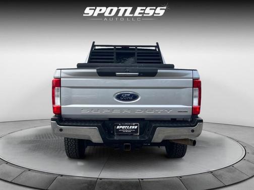 2017 Ford F-350 Lariat