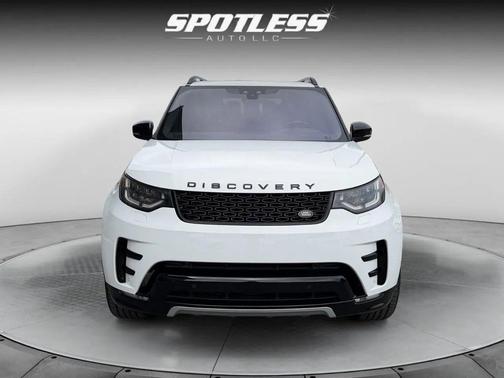 2020 Land Rover Discovery Landmark Edition