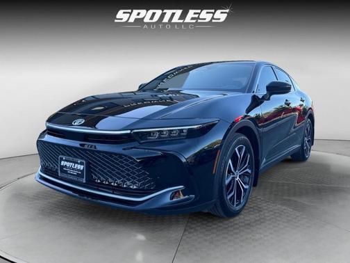 2023 Toyota Crown Limited