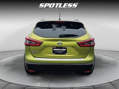 Nitro Lime Metallic 2020 Nissan Rogue Sport SL