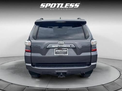 Magnetic Gray Metallic 2019 Toyota 4Runner