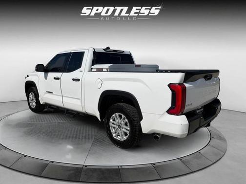 White 2022 Toyota Tundra SR5