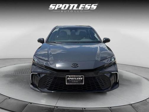 Underground 2025 Toyota Camry SE