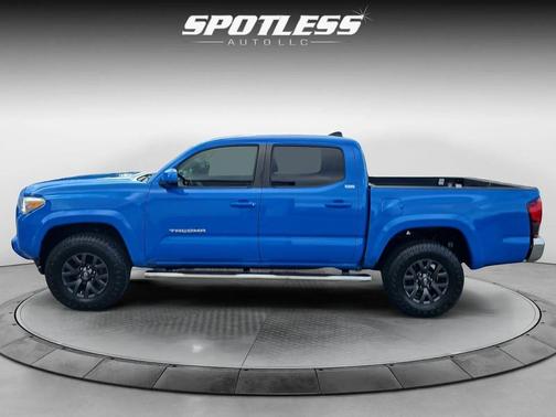 Voodoo Blue 2020 Toyota Tacoma SR5