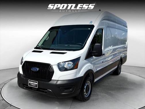 2022 Ford Transit-250 Base