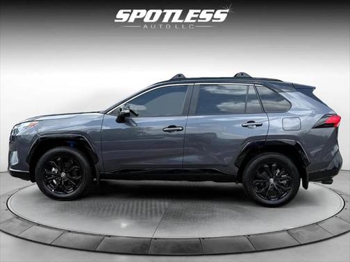 2024 Toyota RAV4 Hybrid SE