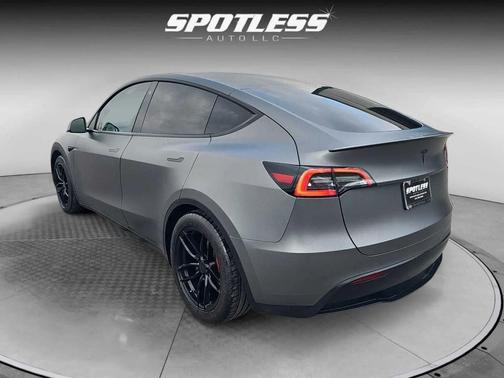 2023 Tesla Model Y Performance Dual Motor All-Wheel Drive