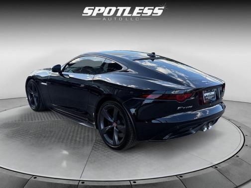 2018 Jaguar F-TYPE 400 Sport