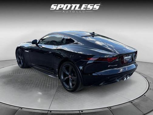 2018 Jaguar F-TYPE 400 Sport
