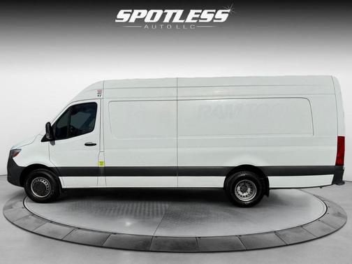 2020 Mercedes-Benz Sprinter 4500 High Roof V6