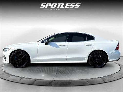 2021 Volvo S60 T5